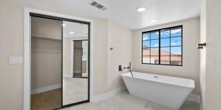 3382 Montessouri Street Gallery 23