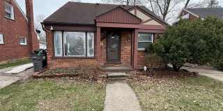 386 Amherst Street Gallery 1