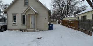 421 S Prairie Gallery 1