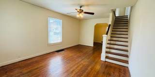 2 Bedroom 1 Bath Duplex Gallery 4
