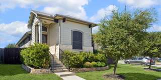 Single-Story 4-Bed Home Next to a Dog Park in Pioneer Hill, $2,150/mo Single-Story 4-Bed Home Next to a Dog Park in Pioneer Hill, $2,150/mo Gallery 1