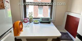 1 Bedroom Lakes Uptown Corner Unit Apartment, Blocks from Both Lakes, Hardwood Floors, One Month Free Gallery 27