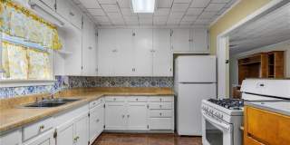 518 E Kelly Avenue Gallery 9