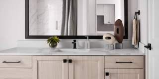 The Ludlow Gallery 8