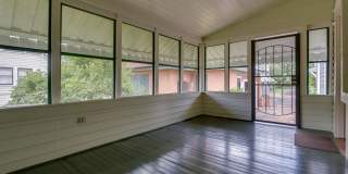 2/2 Large house on Jackson st Gallery 14