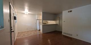 1/1 Triplex / Easy Access to I-35 / Fridge / No Carpet / CISD 1/1 Triplex / Easy Access to I-35 / Fridge / No Carpet / CISD Gallery 12