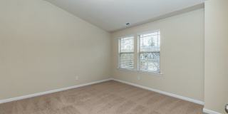 Gorgeous LARGE Family Home! Gallery 27