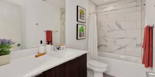 Modern Beacon Hill Townhome | Rooftop Deck with City Views Gallery 12