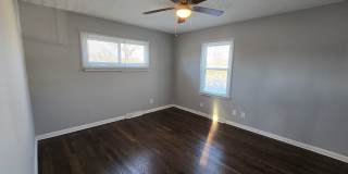 3 Bedroom Ranch with large fenced in backyard Gallery 11