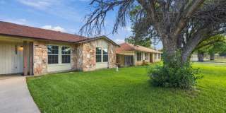 7203 Timbercreek Dr Gallery 1