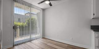8011 W. Romaine Street Gallery 28