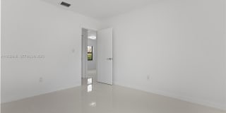 1640 NE 183 ST Gallery 22