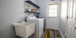 1225 Marbank Street Gallery 11