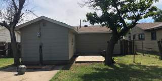 Available November - Cute 3 bed/1 bath! Gallery 23