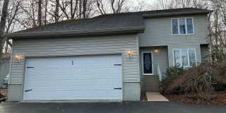 Welcome home! Sought after Lake of the Woods! Gallery 1