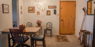 Kingston Place Apartments Gallery 8