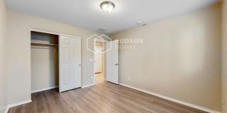 8107 South 5th Avenue Gallery 21
