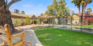 6863 E KELTON Lane Gallery 2