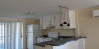 Nice updated unit on the north end of the Island Gallery 1