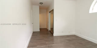 1423 Avon Ln Gallery 10