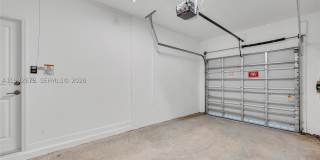 2300 NW 130th St Gallery 28