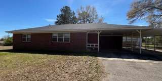 Renovated 2 Bedroom 1 Bath home with Another Room that could be used as a 3rd Bedroom! Gallery 1