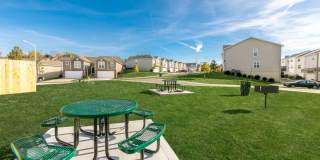 Parkway Oaks Townhomes and Duplexes Gallery 13
