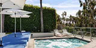 13700 Marina Pointe Dr Gallery 27