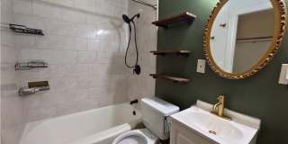 1005 narragansett Boulevard Gallery 11