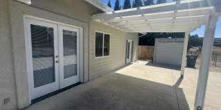 Amazing 1 Bedroom ADU Custom interior, quiet secure, high end neighborhood Gallery 1