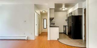 Charming 1BR Condo in Denver Gallery 1