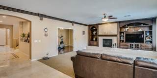 2892 E BEECHNUT Place Gallery 14