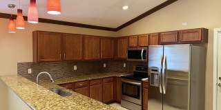 5925 ROUND TABLE Road Gallery 6