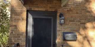 1541 1/2 Monroe Avenue Gallery 1
