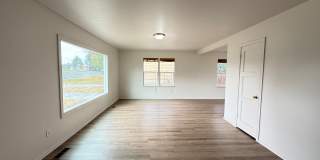 1404 Swift Blvd. Gallery 1