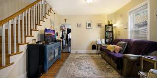 372 RIPKA Street Gallery 6
