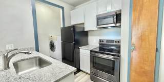Riverwalk Condo - Pool Access Gallery 6