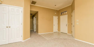 7909 Maehs Terrace Gallery 3