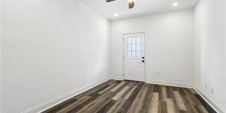 2033 CONTI Street Gallery 13