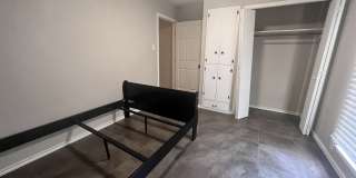 14210 STODDARD DR Gallery 36