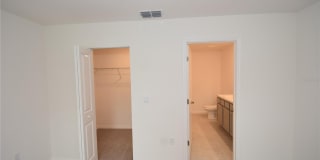 6 LLEBERRY PATH Gallery 29