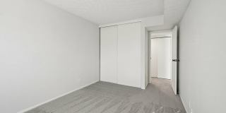 Center Court Apartments Gallery 17