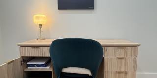 211 Rockwell Ave Gallery 22