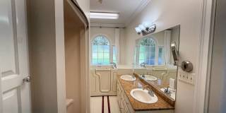 Stunning 4BR/2BA Home with Massive Bonus Room, Sunroom, & Fenced Yard! Gallery 31