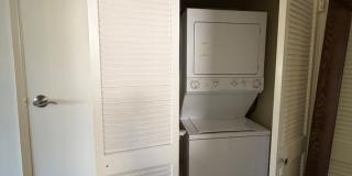 Hollywood Luxury 2 Bed Condo! Gallery 41