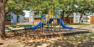 The Residence on Lamar Gallery 13