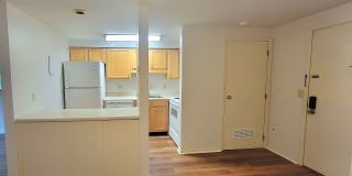 2024 Summit St. 2024 Summit St. Gallery 7