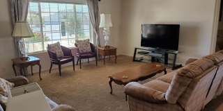 GREAT FURNISHED HOME WITH SIDE PARKING! Gallery 3