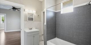 Beautiful remodeled 2nd Floor Condo in Ybor City Gallery 16