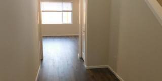 4Bd/2.5Ba Two Story Home - Available to View! Gallery 4